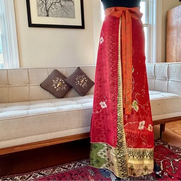 Indian Wrap-Around Double Layer Skirt - Picture 6 of 7